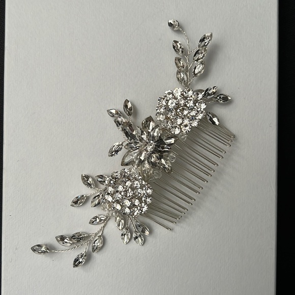 BRIDAL HAIR PIN - Picture 1 of 4
